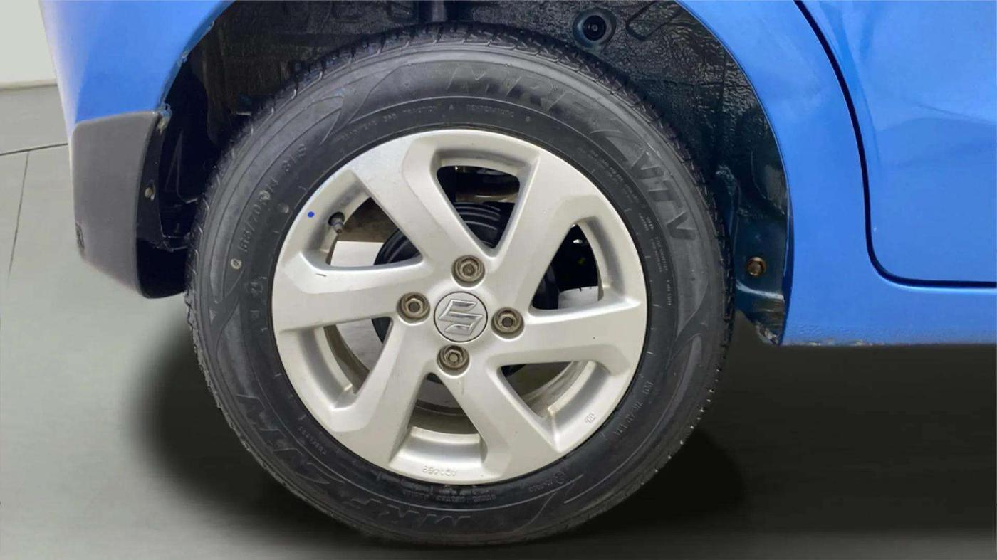 2017 Maruti Celerio ZXI AMT, Petrol, Automatic, 32,005 km, Right Rear Wheel
