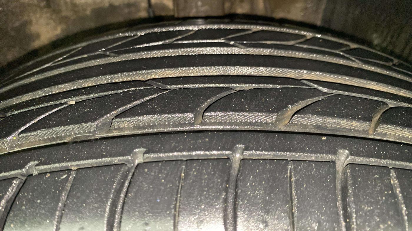 2020 Hyundai VENUE SX 1.0 TURBO IMT, Petrol, Manual, 81,445 km, Right Front Tyre Tread