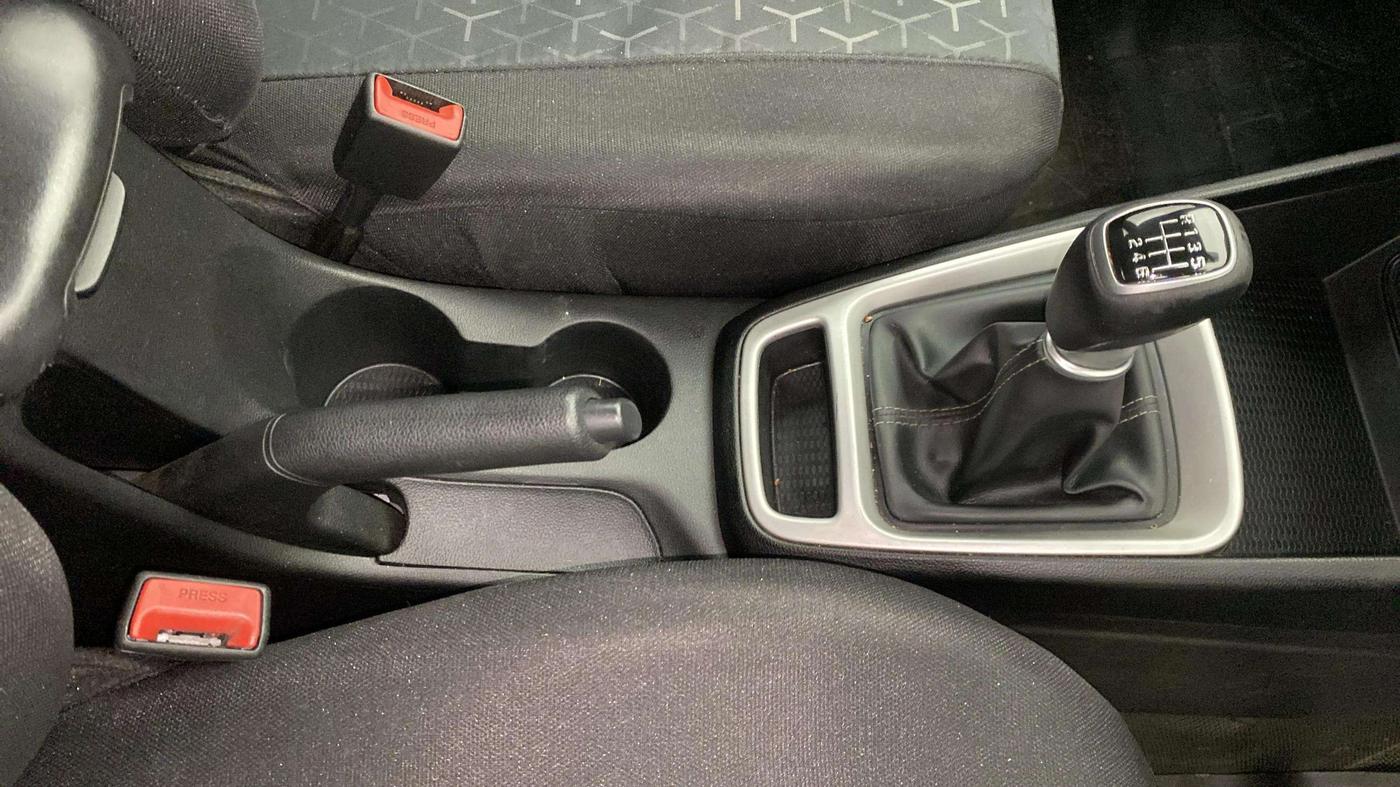 2020 Hyundai VENUE SX 1.0 TURBO IMT, Petrol, Manual, 81,445 km, Gear Lever