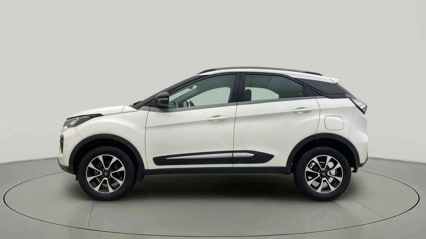 2020 Tata NEXON XZA PLUS SUNROOF PETROL, Petrol, Automatic, 34,634 km, Left Side