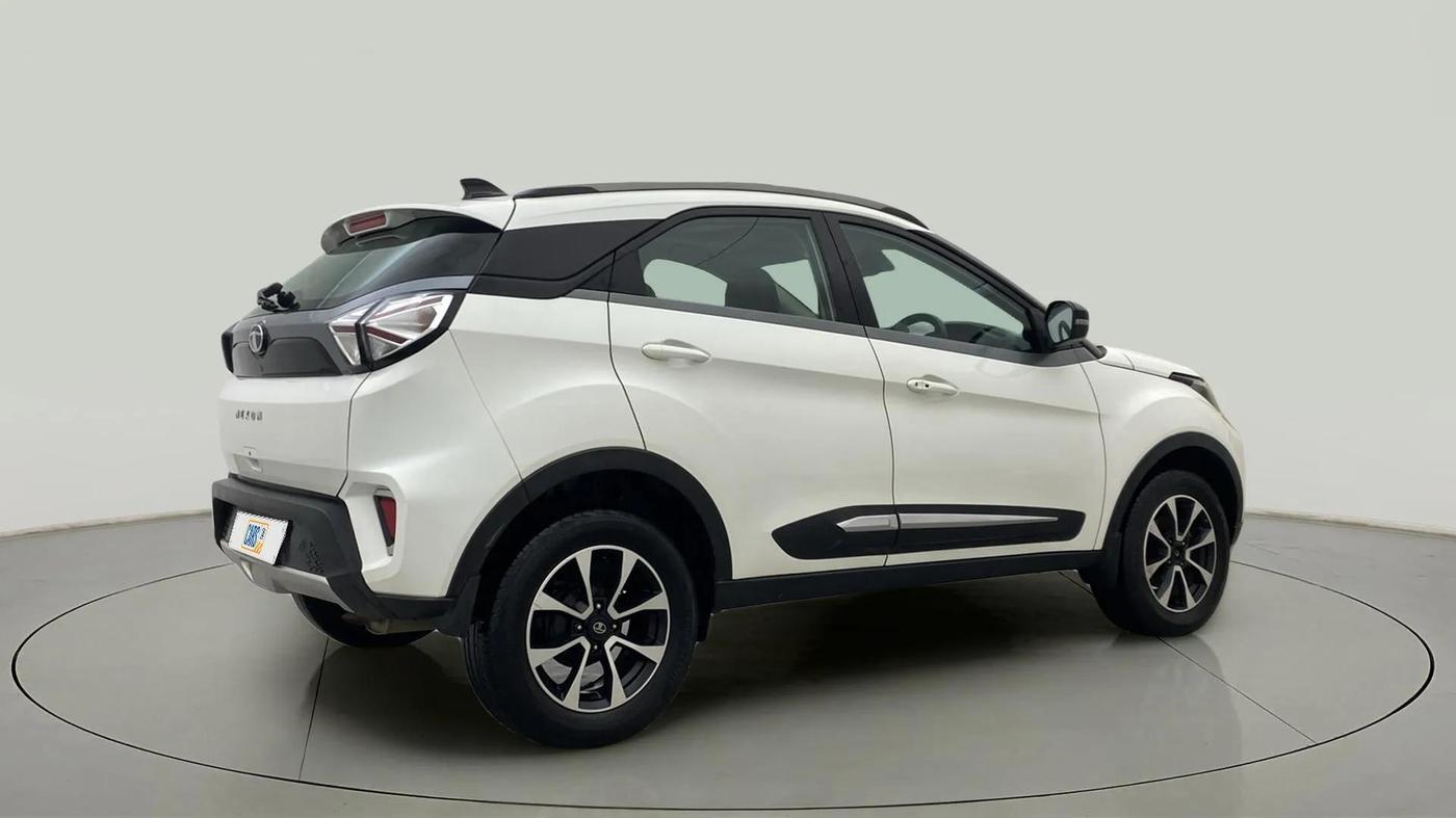 2020 Tata NEXON XZA PLUS SUNROOF PETROL, Petrol, Automatic, 34,634 km, Right Back Diagonal