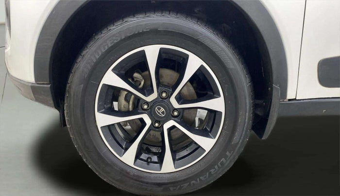 2020 Tata NEXON XZA PLUS SUNROOF PETROL, Petrol, Automatic, 34,634 km, Left Front Wheel
