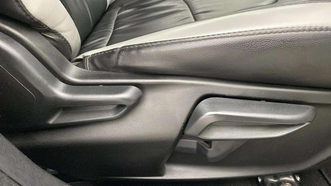 2020 Tata NEXON XZA PLUS SUNROOF PETROL, Petrol, Automatic, 34,634 km, Driver Side Adjustment Panel
