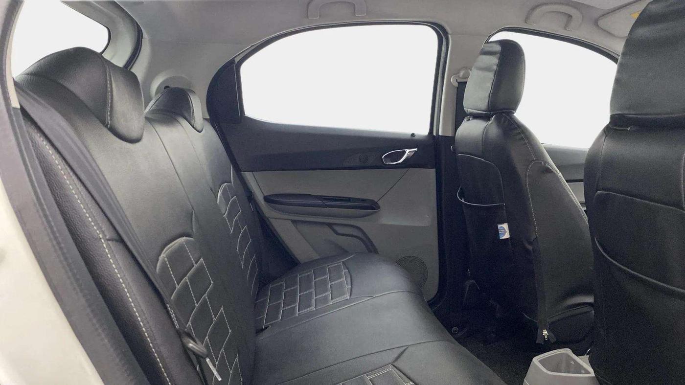 2020 Tata Tiago XZA PLUS DUAL TONE PETROL, Petrol, Automatic, 38,277 km, Right Side Rear Door Cabin