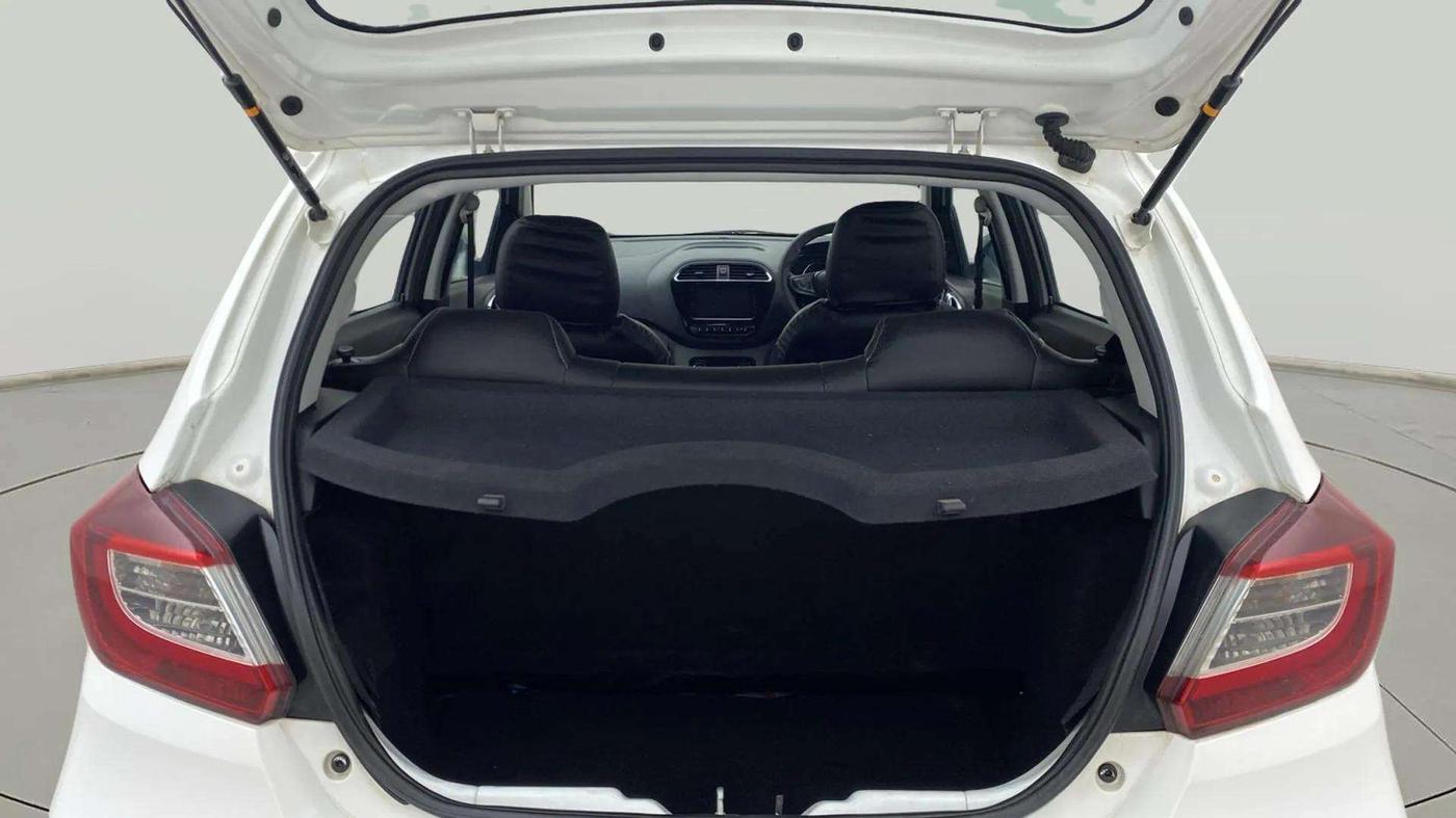2020 Tata Tiago XZA PLUS DUAL TONE PETROL, Petrol, Automatic, 38,277 km, Boot Inside