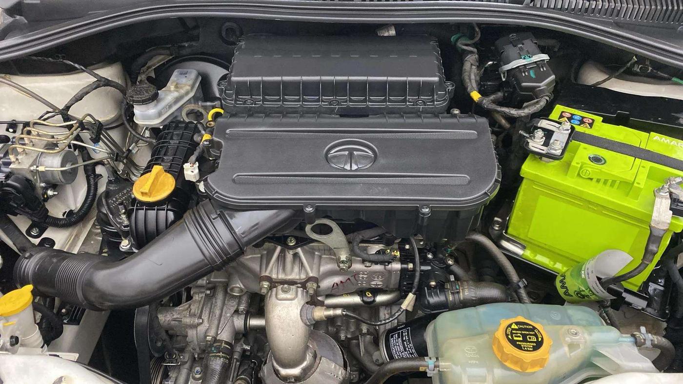 2020 Tata Tiago XZA PLUS DUAL TONE PETROL, Petrol, Automatic, 38,277 km, Engine View