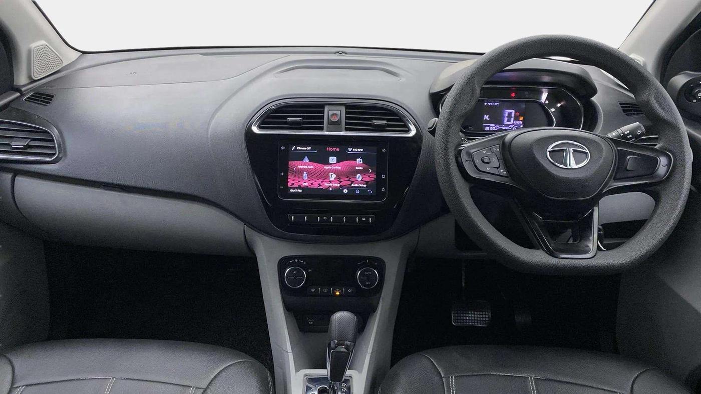 2020 Tata Tiago XZA PLUS DUAL TONE PETROL, Petrol, Automatic, 38,277 km, Dashboard