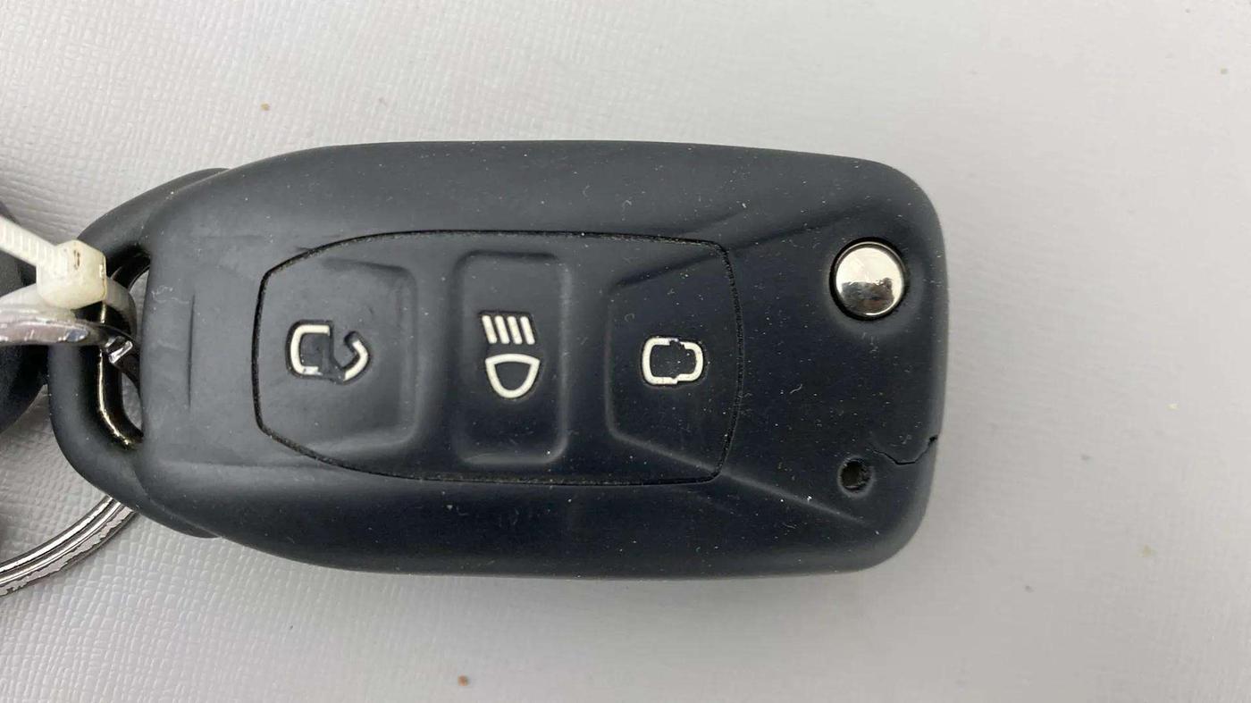 2020 Tata Tiago XZA PLUS DUAL TONE PETROL, Petrol, Automatic, 38,277 km, Parking Camera