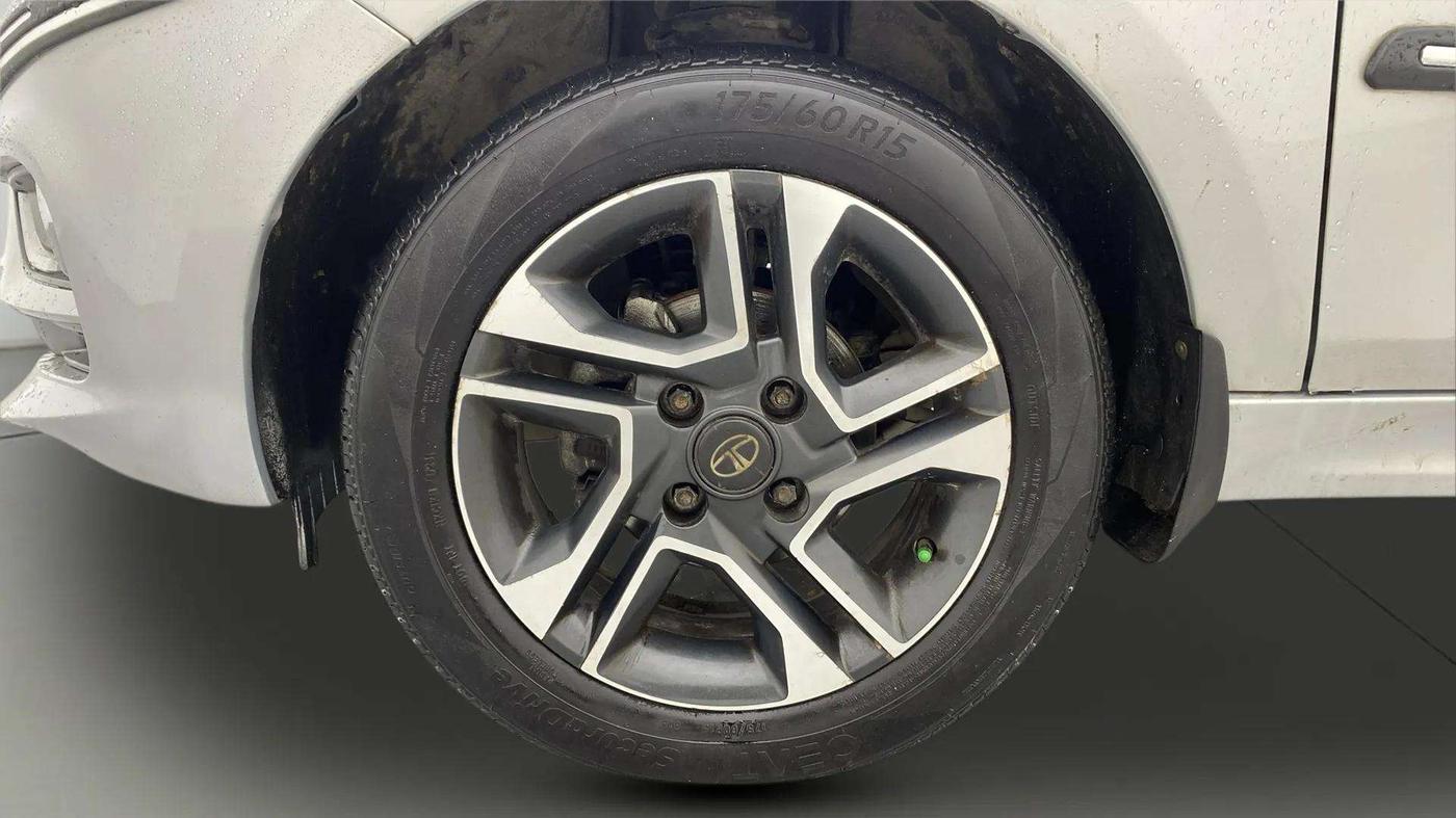 2021 Tata TIGOR XZA PLUS PETROL, Petrol, Automatic, 51,353 km, Left Front Wheel