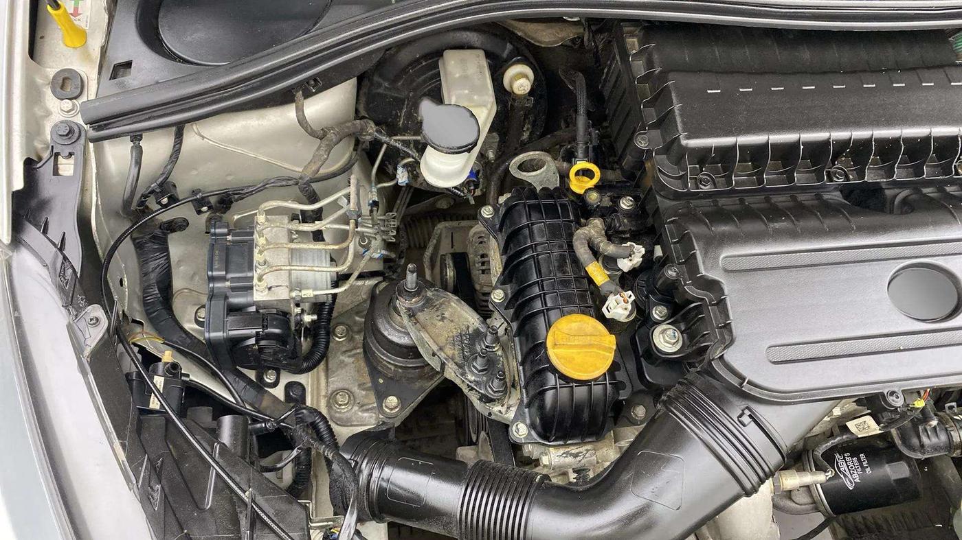 2021 Tata TIGOR XZA PLUS PETROL, Petrol, Automatic, 51,353 km, Engine View - Right