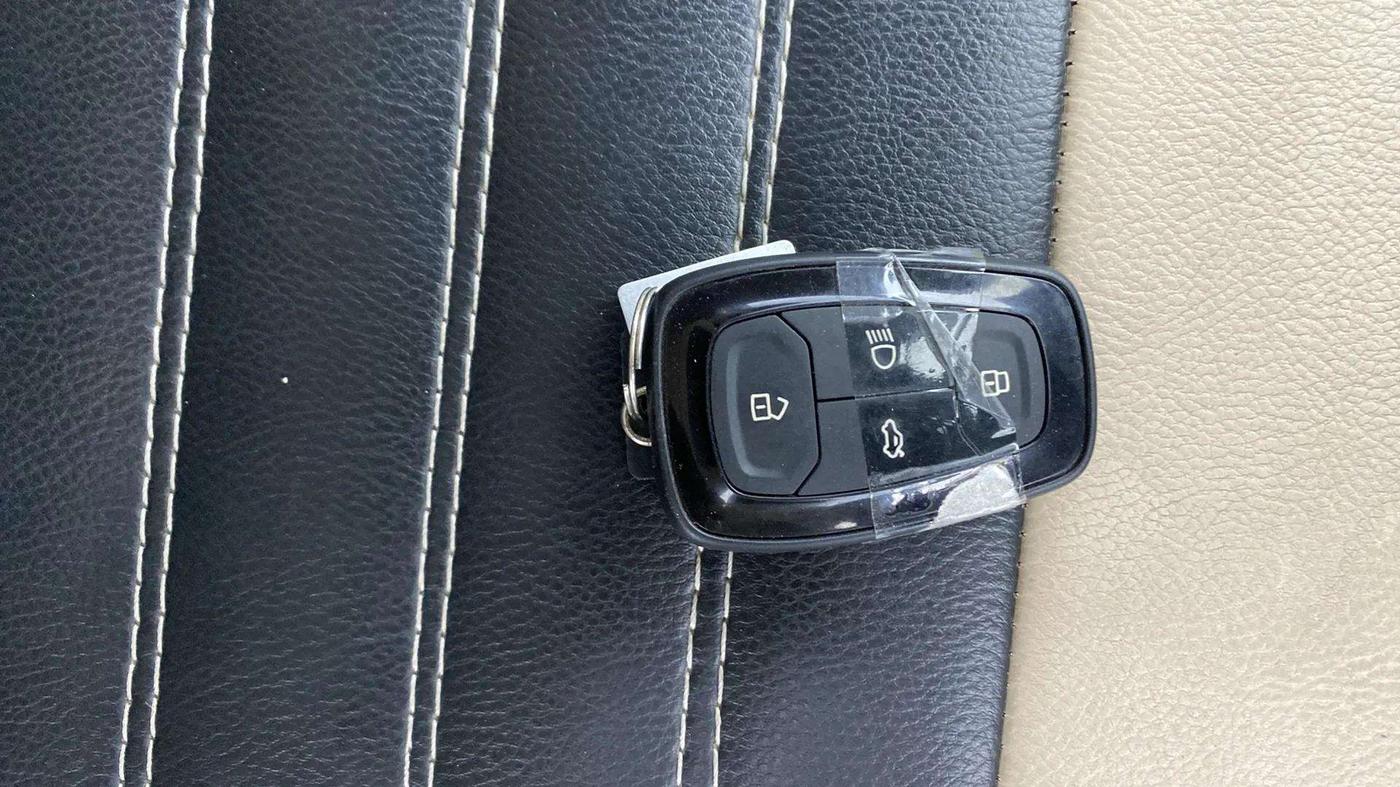 2021 Tata TIGOR XZA PLUS PETROL, Petrol, Automatic, 51,353 km, Key Close Up