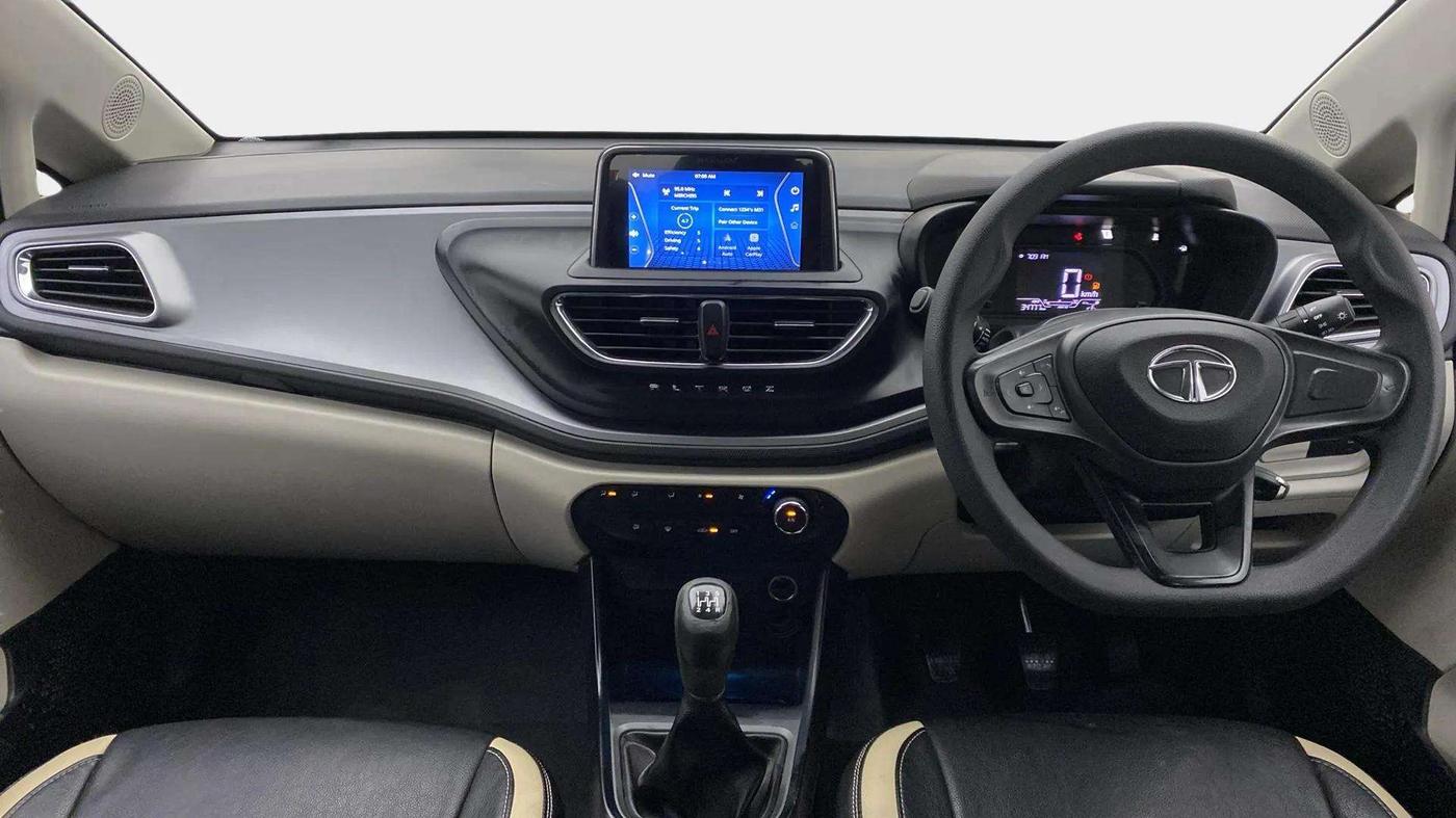 2023 Tata ALTROZ XM PLUS SUNROOF CNG, CNG, Manual, 34,777 km, Dashboard