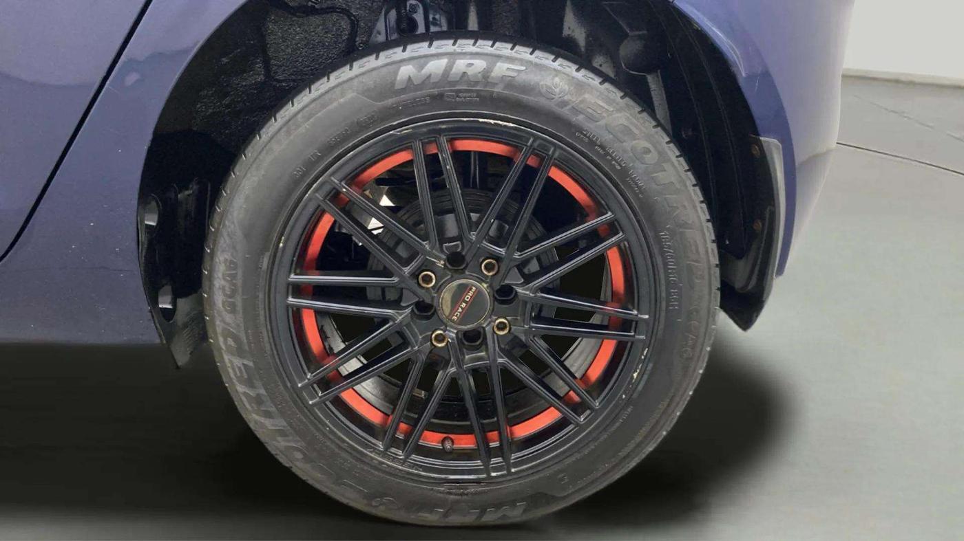 2023 Tata ALTROZ XM PLUS SUNROOF CNG, CNG, Manual, 34,777 km, Left Rear Wheel