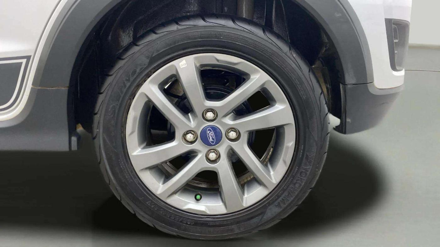 2019 Ford FREESTYLE TITANIUM 1.2 PETROL, Petrol, Manual, 55,782 km, Left Rear Wheel