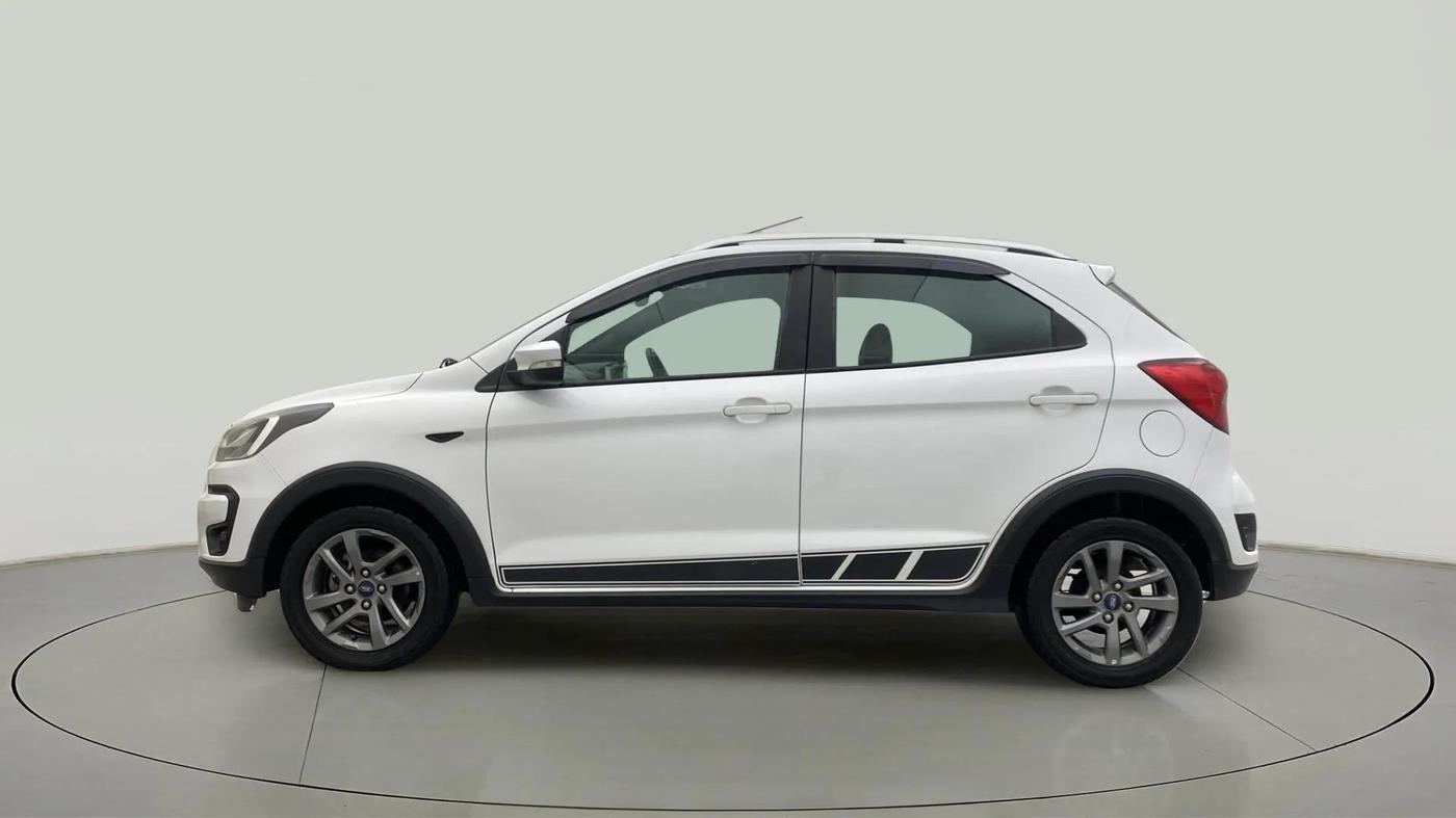 2019 Ford FREESTYLE TITANIUM 1.2 PETROL, Petrol, Manual, 55,782 km, Left Side