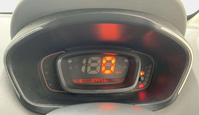 2016 Renault Kwid RXT 1.0 AMT (O), Petrol, Automatic, 57,461 km, Odometer Image