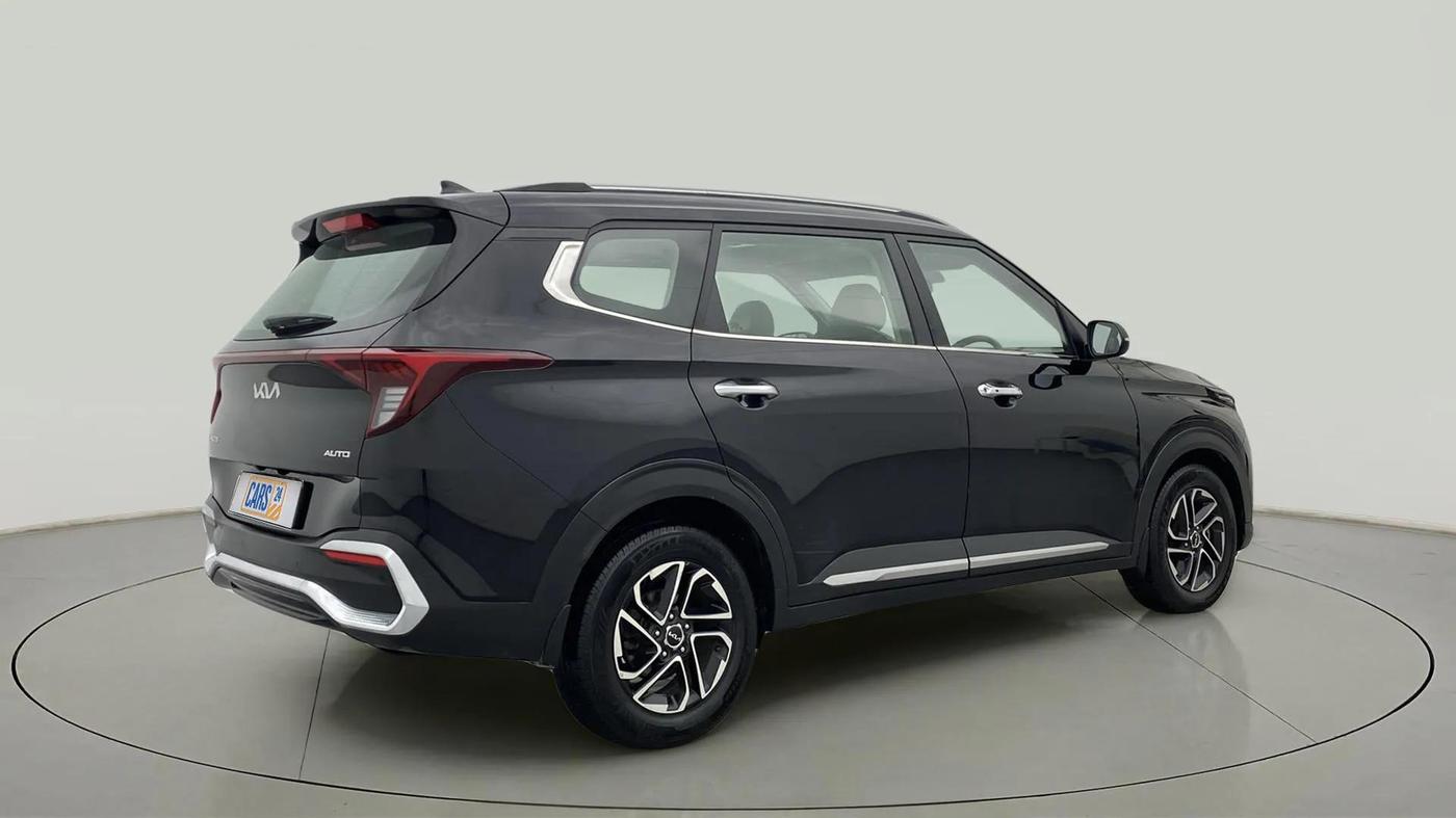 2022 KIA CARENS LUXURY PLUS 1.5 DIESEL AT 6 STR, Diesel, Automatic, 37,323 km, Right Back Diagonal