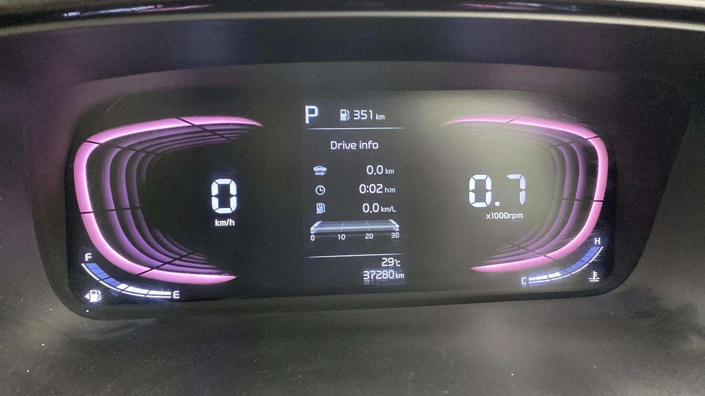 2022 KIA CARENS LUXURY PLUS 1.5 DIESEL AT 6 STR, Diesel, Automatic, 37,323 km, Odometer Image