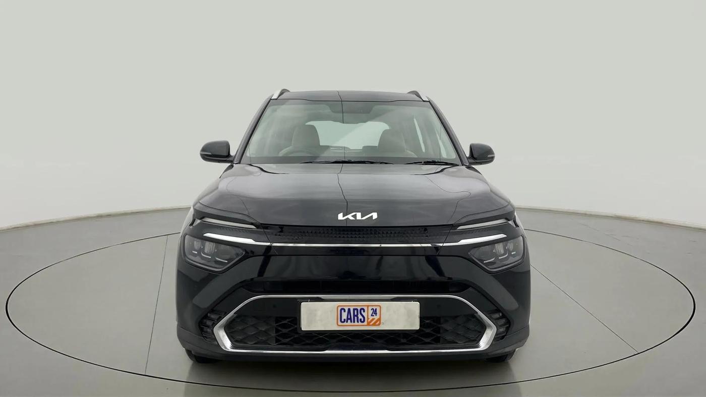 2022 KIA CARENS LUXURY PLUS 1.5 DIESEL AT 6 STR, Diesel, Automatic, 37,323 km, Front