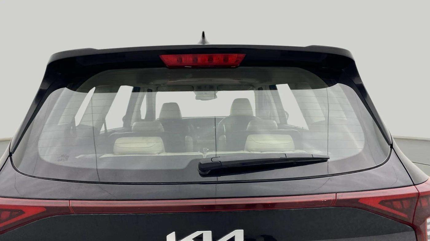 2022 KIA CARENS LUXURY PLUS 1.5 DIESEL AT 6 STR, Diesel, Automatic, 37,323 km, Rear Windshield