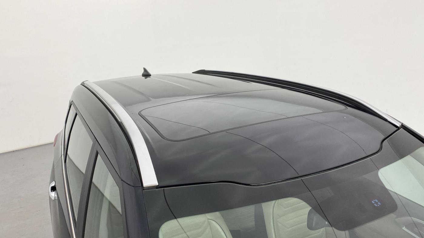 2022 KIA CARENS LUXURY PLUS 1.5 DIESEL AT 6 STR, Diesel, Automatic, 37,323 km, Moonroof/ Sunroof