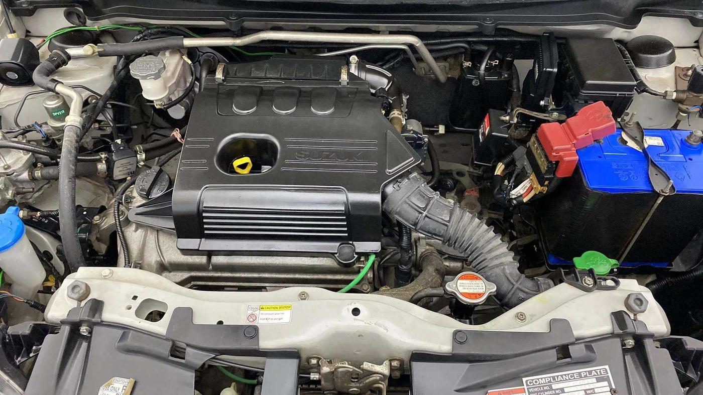 2018 Maruti Celerio ZXI, CNG, Manual, 40,711 km, Engine View