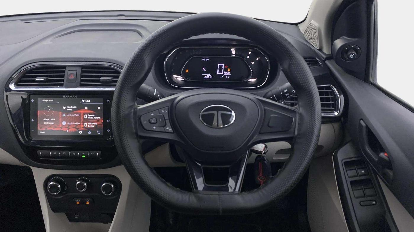 2024 Tata TIGOR  XZA CNG, CNG, Automatic, 16,140 km, Steering Wheel Close Up