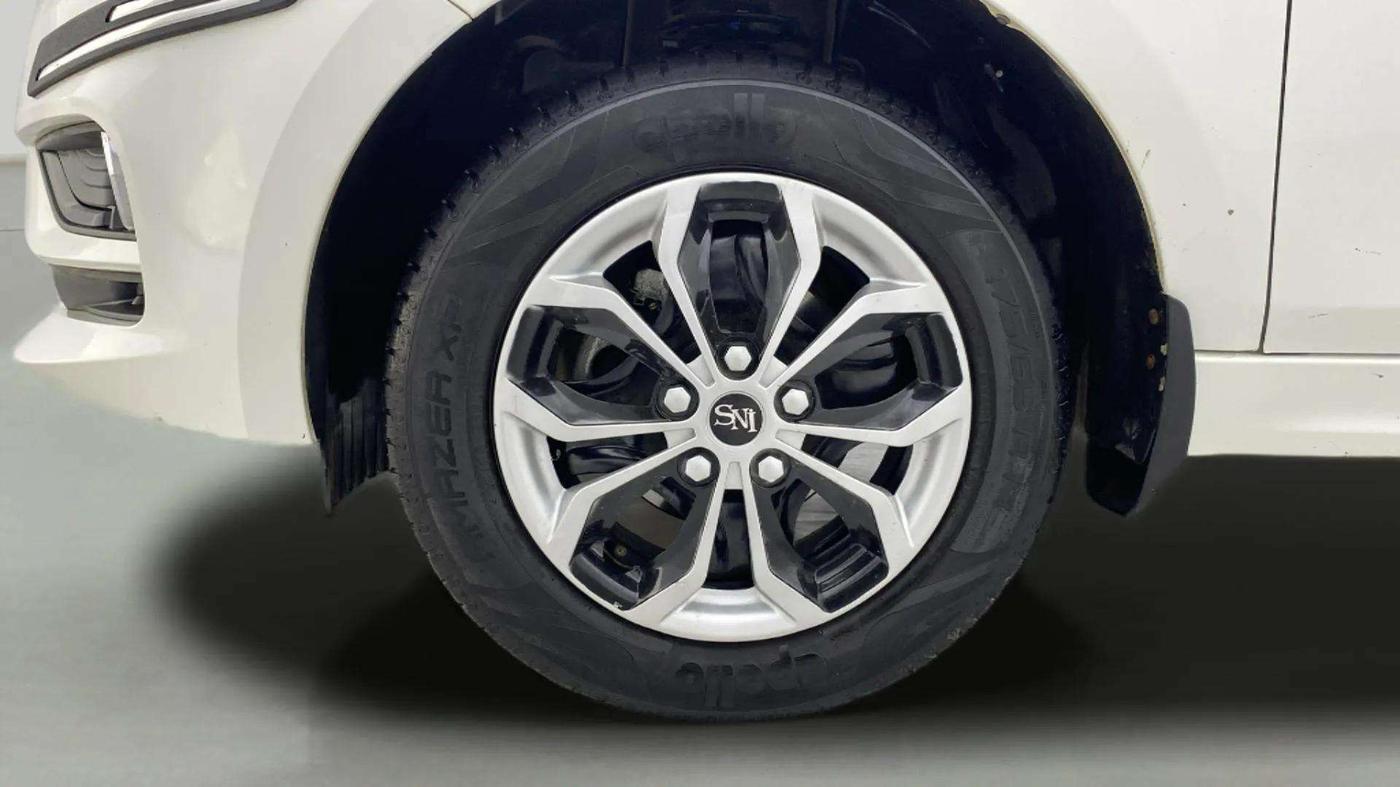 2024 Tata TIGOR  XZA CNG, CNG, Automatic, 16,140 km, Left Front Wheel
