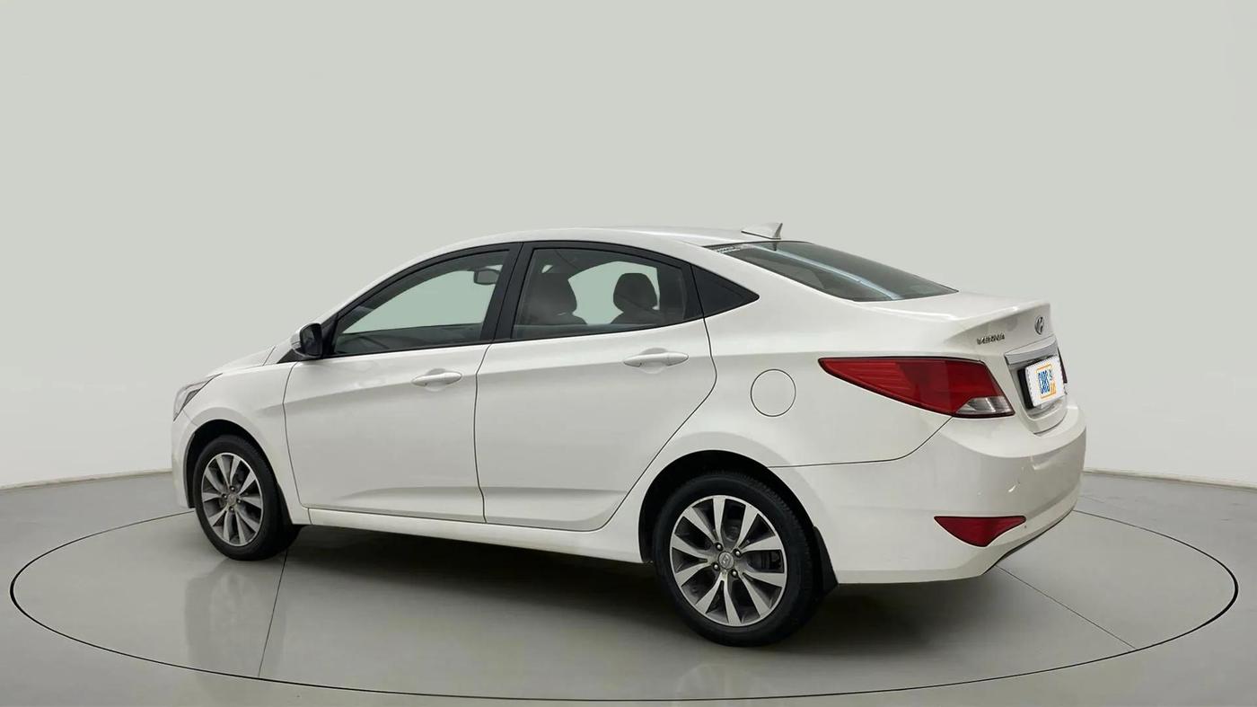 2017 Hyundai Verna 1.6 VTVT SX, Petrol, Manual, 61,279 km, Left Back Diagonal
