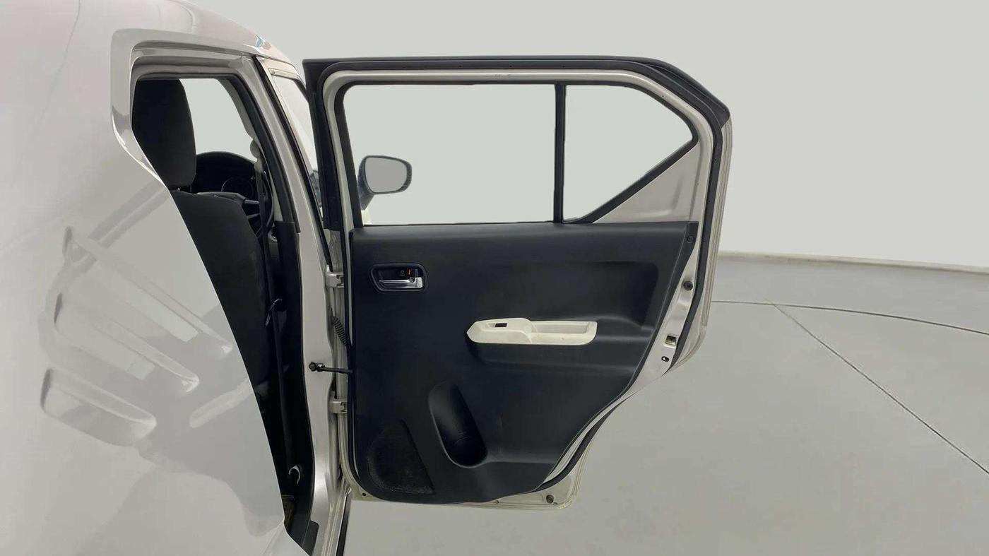 2017 Maruti IGNIS ALPHA 1.2, Petrol, Manual, 81,666 km, RHS Rear Door