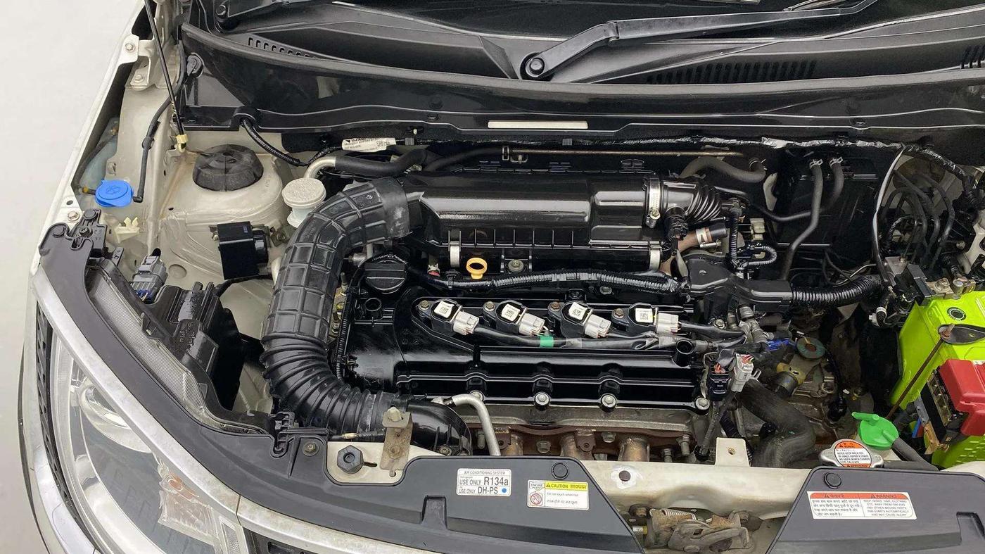 2017 Maruti IGNIS ALPHA 1.2, Petrol, Manual, 81,666 km, Engine View - Right