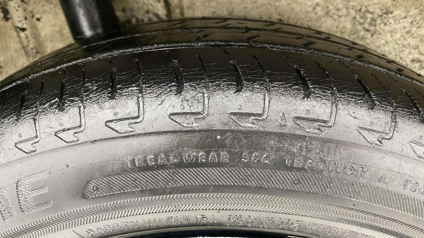 2017 Maruti IGNIS ALPHA 1.2, Petrol, Manual, 81,666 km, Right Rear Tyre Tread