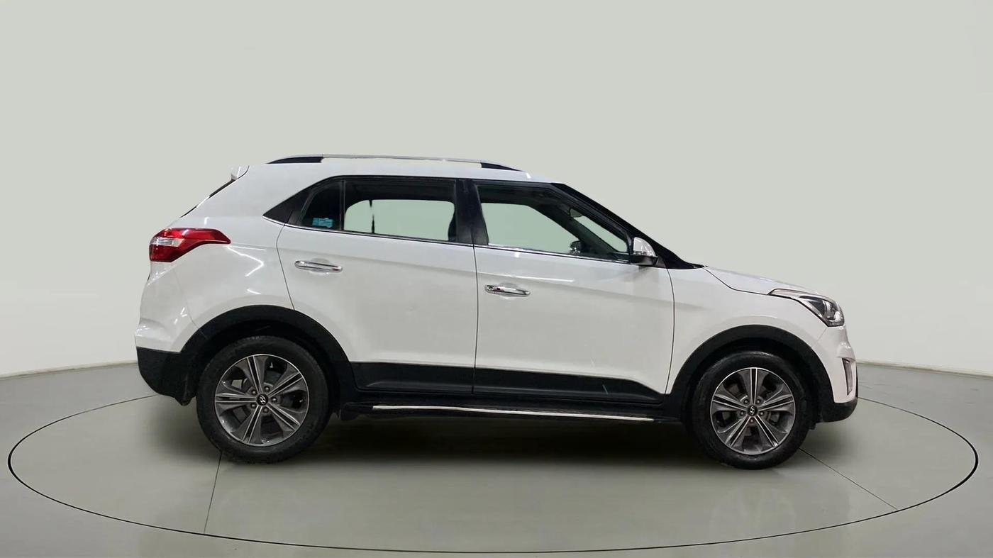 2017 Hyundai Creta SX PLUS AT 1.6 PETROL, Petrol, Automatic, 95,011 km, Right Side View