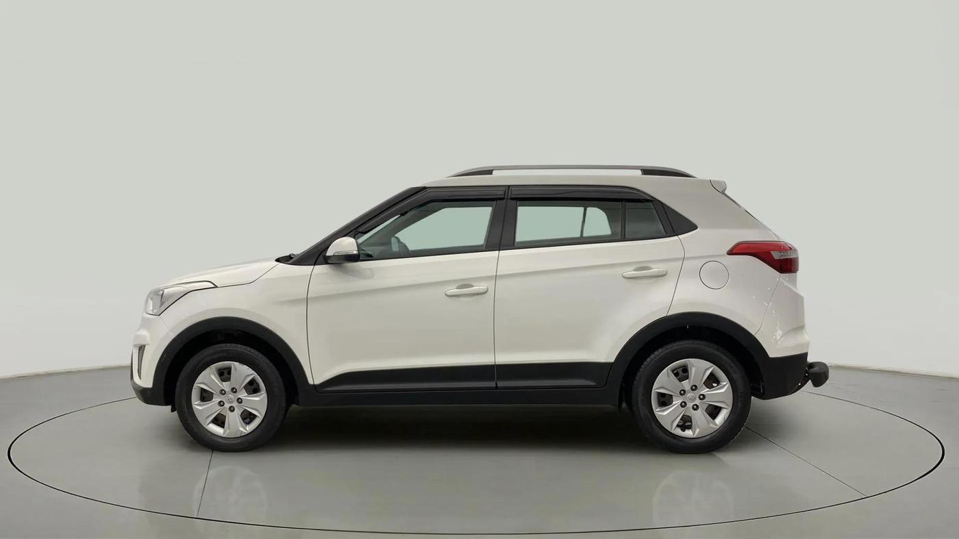 2016 Hyundai Creta E PLUS 1.6 PETROL, CNG, Manual, 40,569 km, Left Side