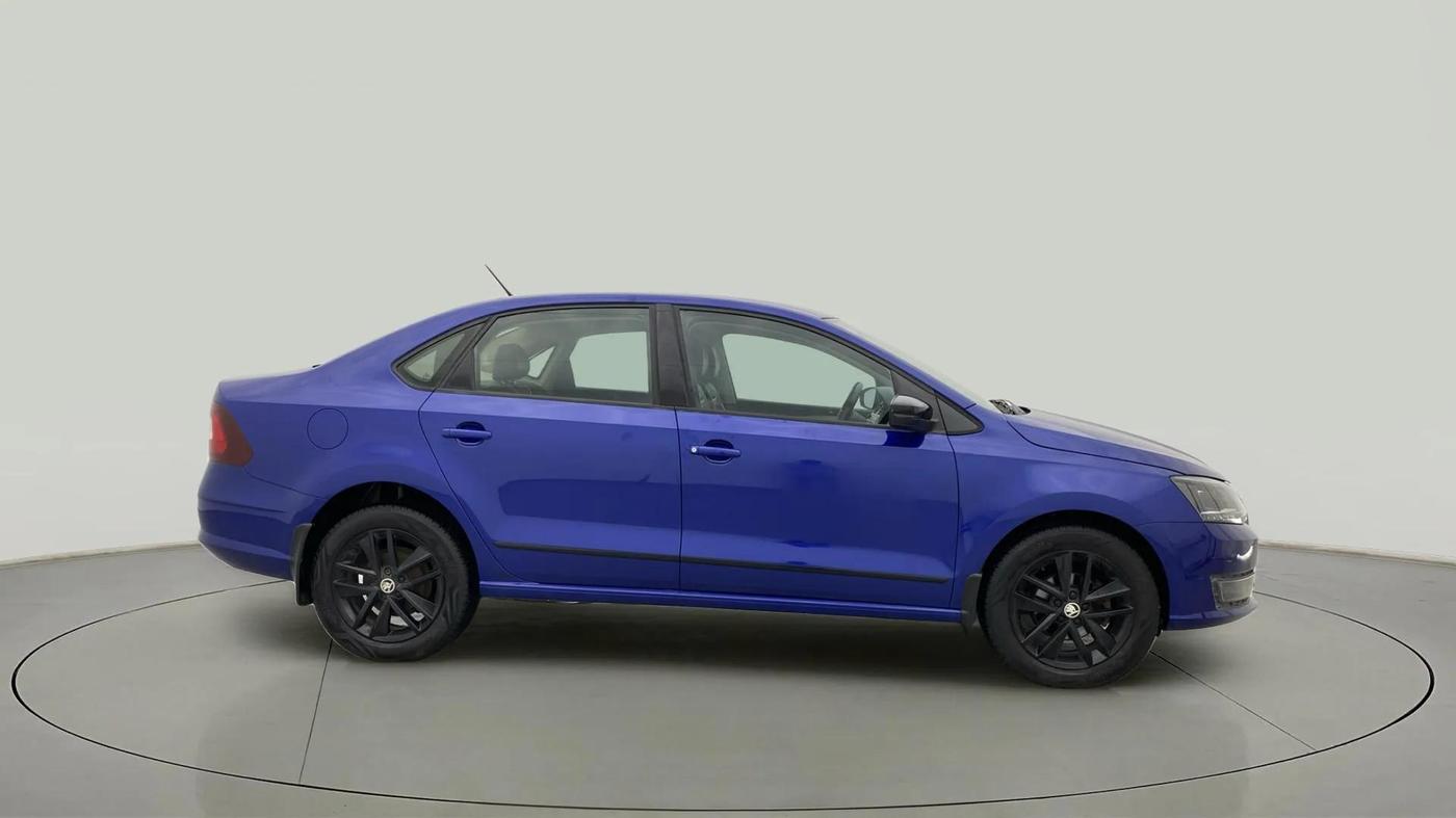 2019 Skoda Rapid AMBITION 1.6 MPI MT, Petrol, Manual, 59,401 km, Right Side View
