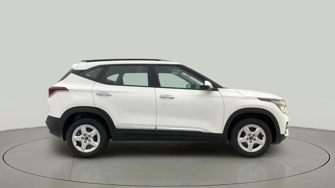 2022 KIA SELTOS HTK 1.5 PETROL, Petrol, Manual, 23,587 km, Right Side View