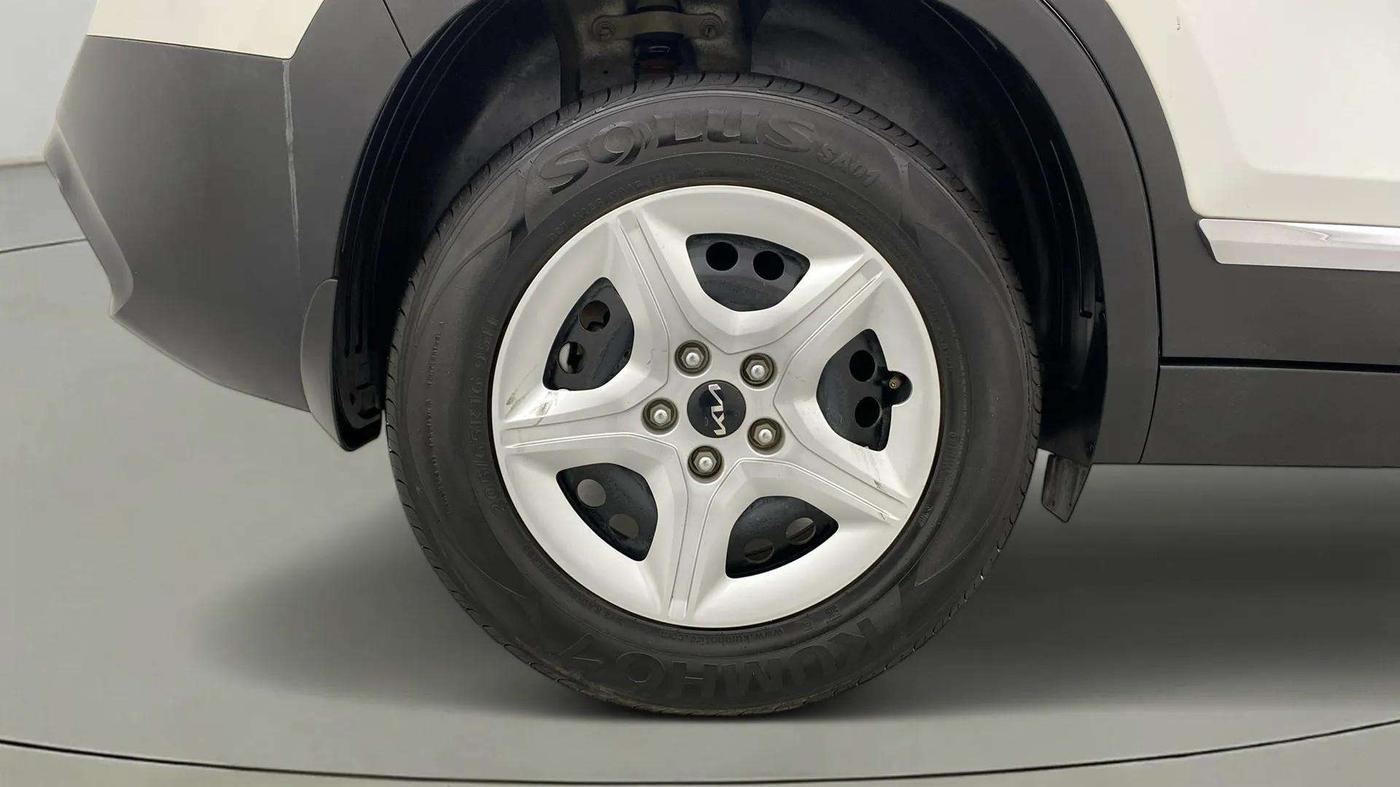 2022 KIA SELTOS HTK 1.5 PETROL, Petrol, Manual, 23,587 km, Right Rear Wheel