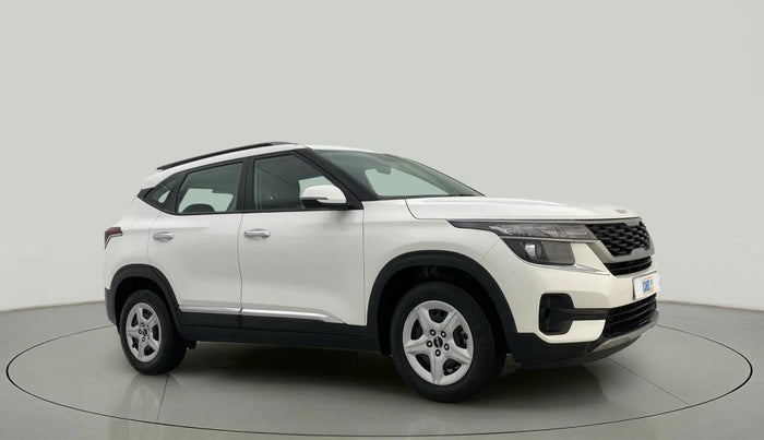 2022 KIA SELTOS HTX 1.5 PETROL, Petrol, Manual, 23,244 km, Right Front Diagonal