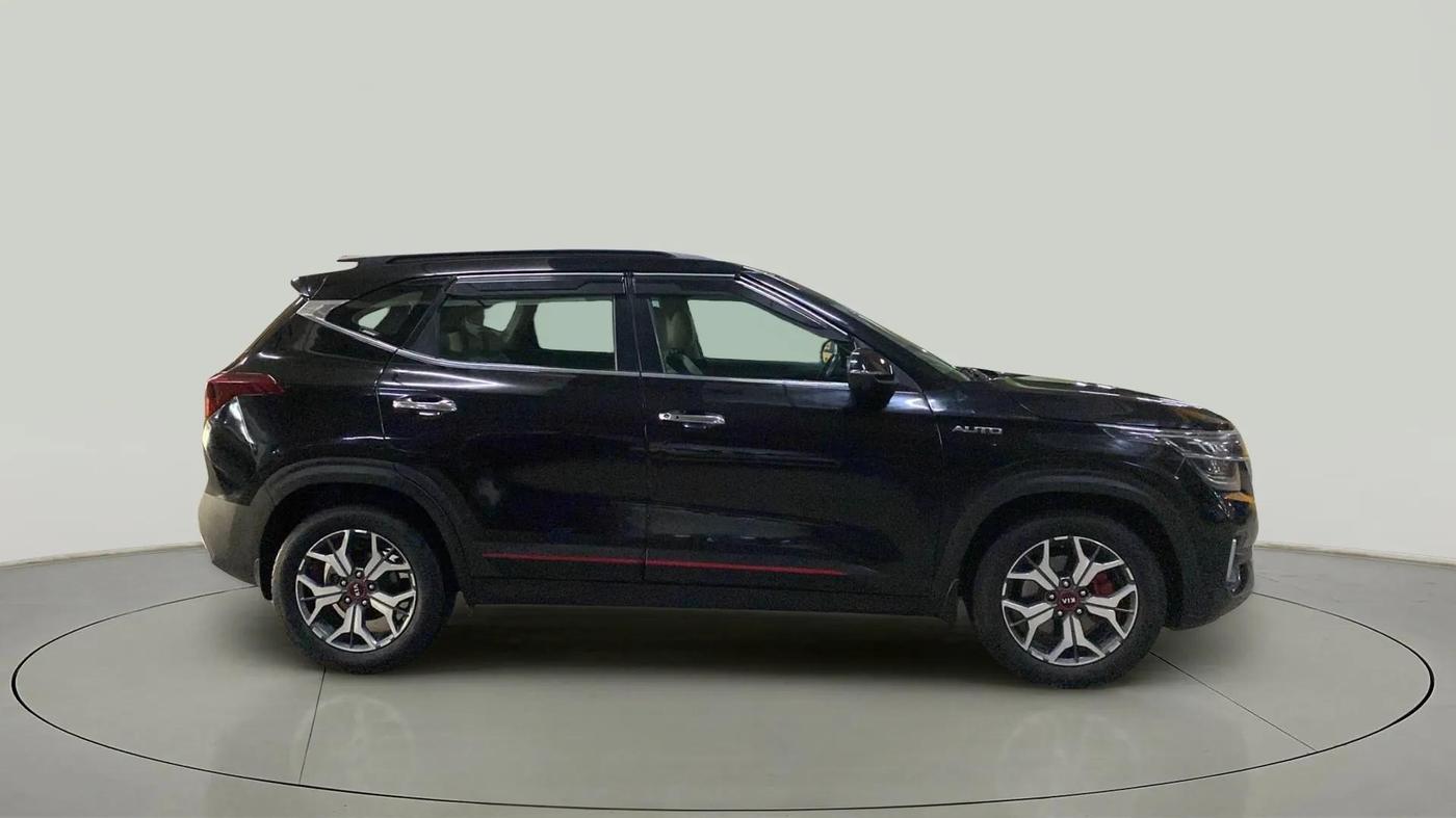 2020 KIA SELTOS GTX PLUS AT 1.5 DIESEL, Diesel, Automatic, 70,028 km, Right Side View