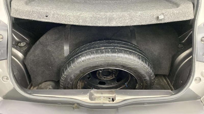 2019 Renault Kwid RXT 1.0 AMT (O), CNG, Automatic, 70,125 km, Boot Inside