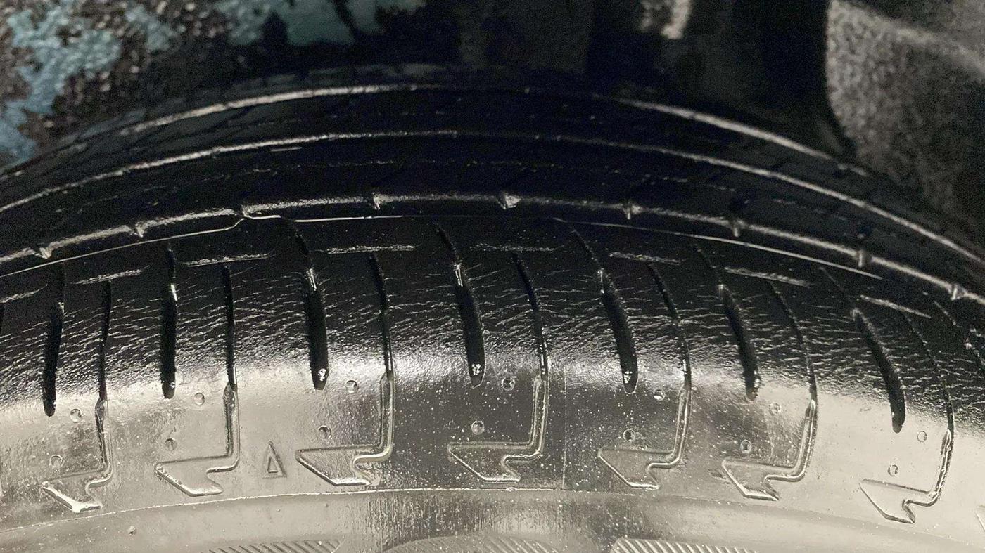 2017 Maruti IGNIS DELTA 1.2, Petrol, Manual, 13,273 km, Left Rear Tyre Tread