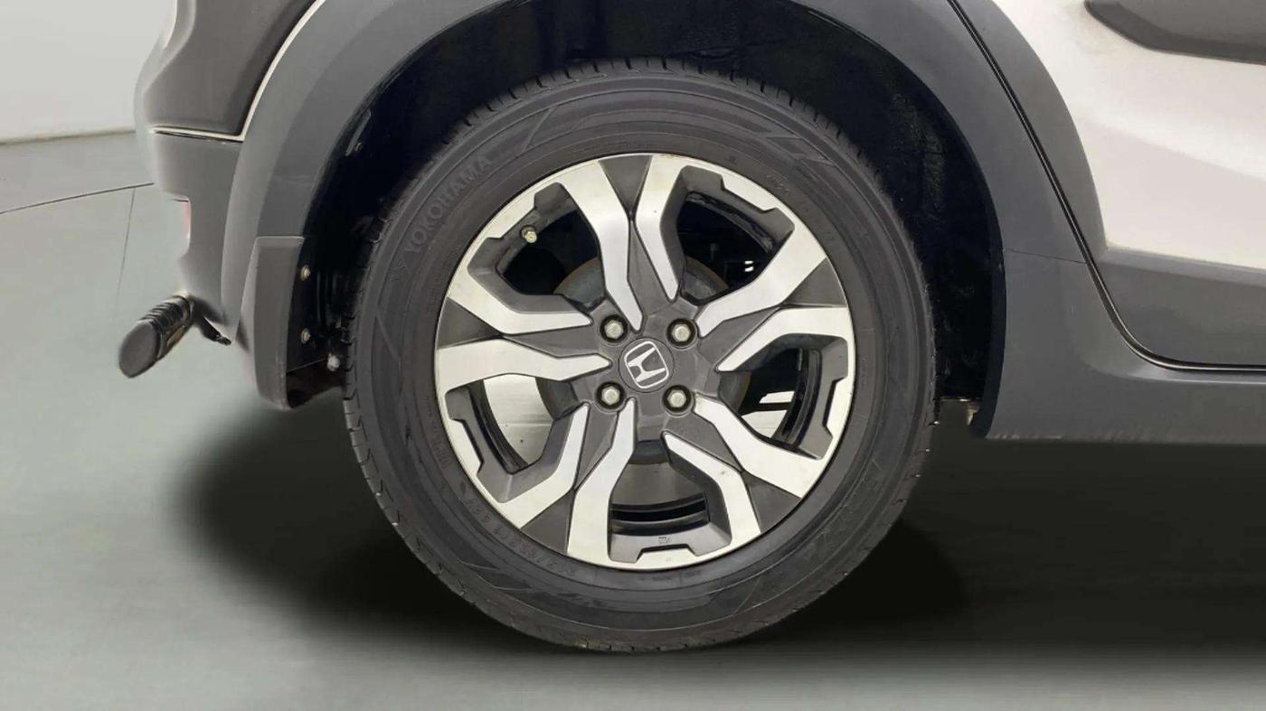 2018 Honda WR-V 1.5L I-DTEC VX MT, Diesel, Manual, 50,714 km, Right Rear Wheel