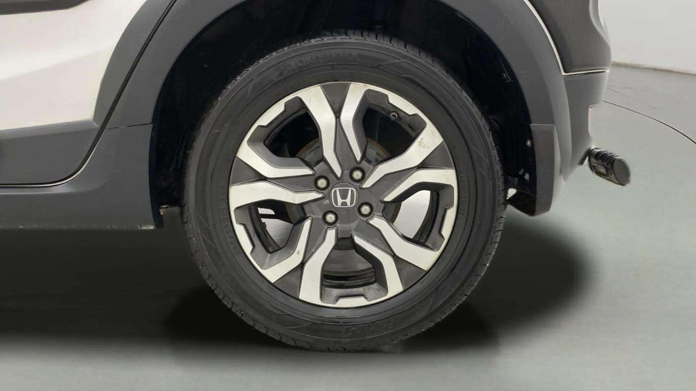 2018 Honda WR-V 1.5L I-DTEC VX MT, Diesel, Manual, 50,714 km, Left Rear Wheel