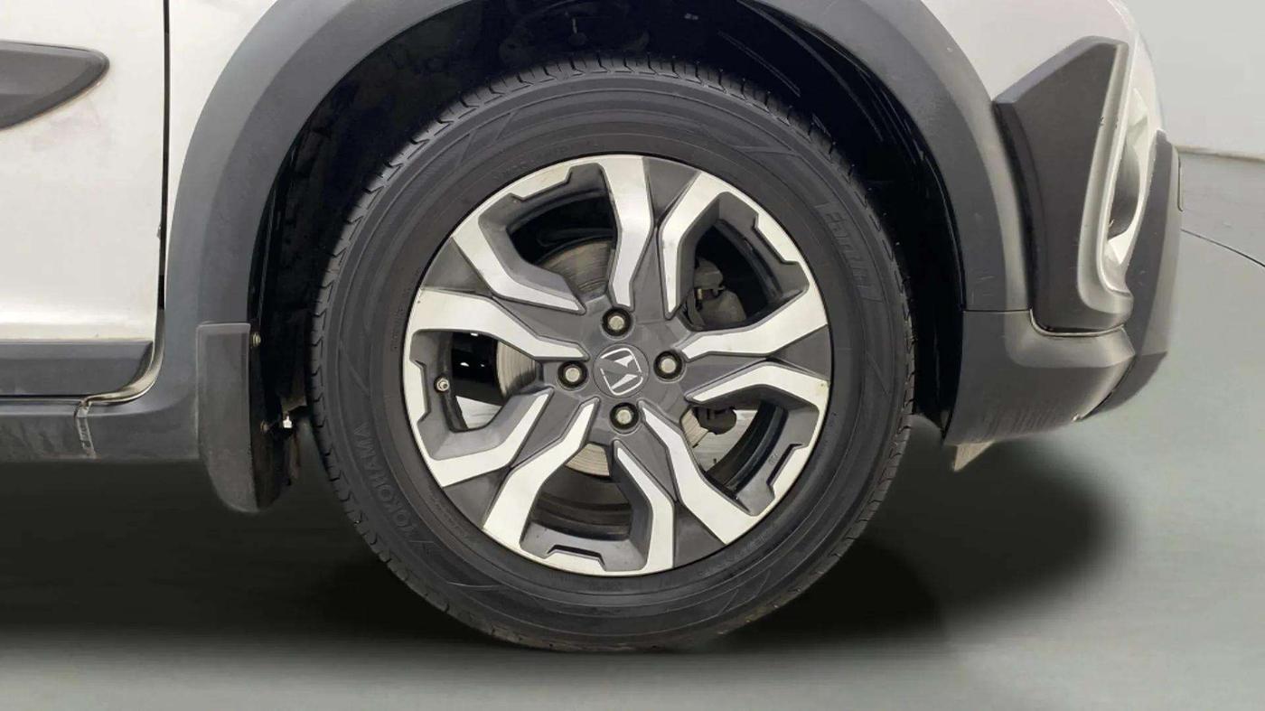 2018 Honda WR-V 1.5L I-DTEC VX MT, Diesel, Manual, 50,714 km, Right Front Wheel