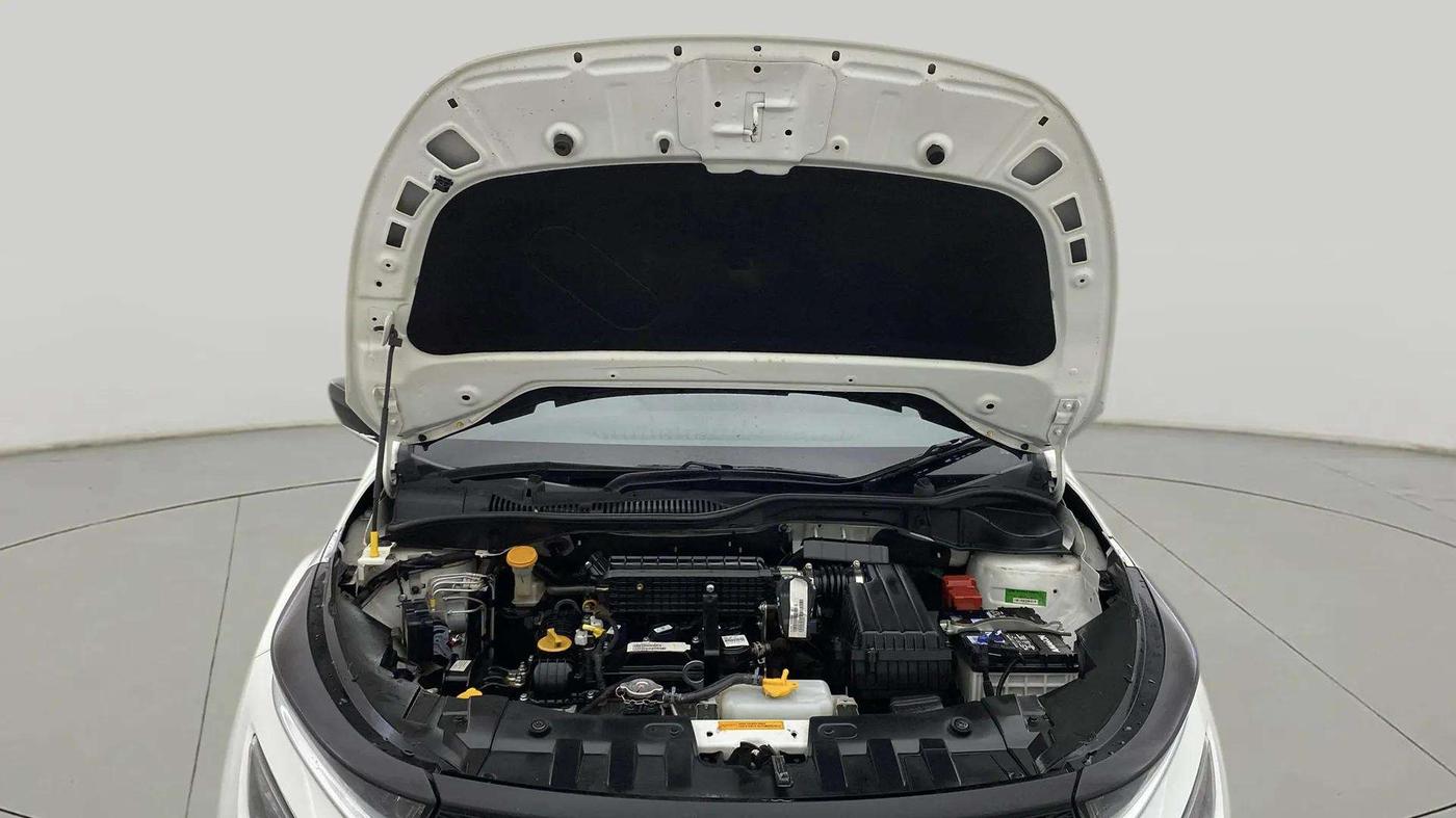 2024 Tata ALTROZ XZ PETROL, Petrol, Manual, 17,741 km, Open Bonet