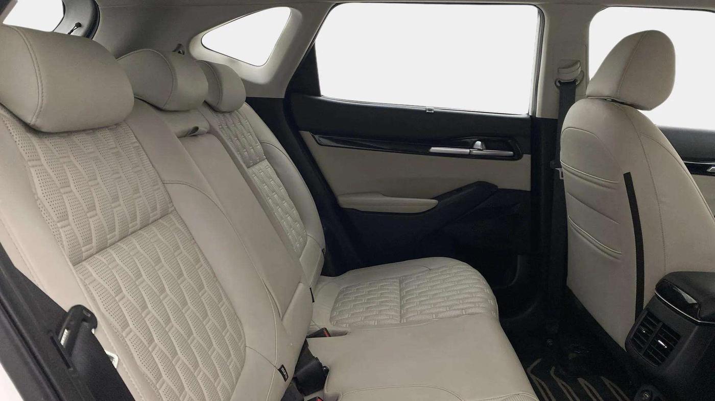 2019 KIA SELTOS HTX 1.5 PETROL, Petrol, Manual, 61,061 km, Right Side Rear Door Cabin