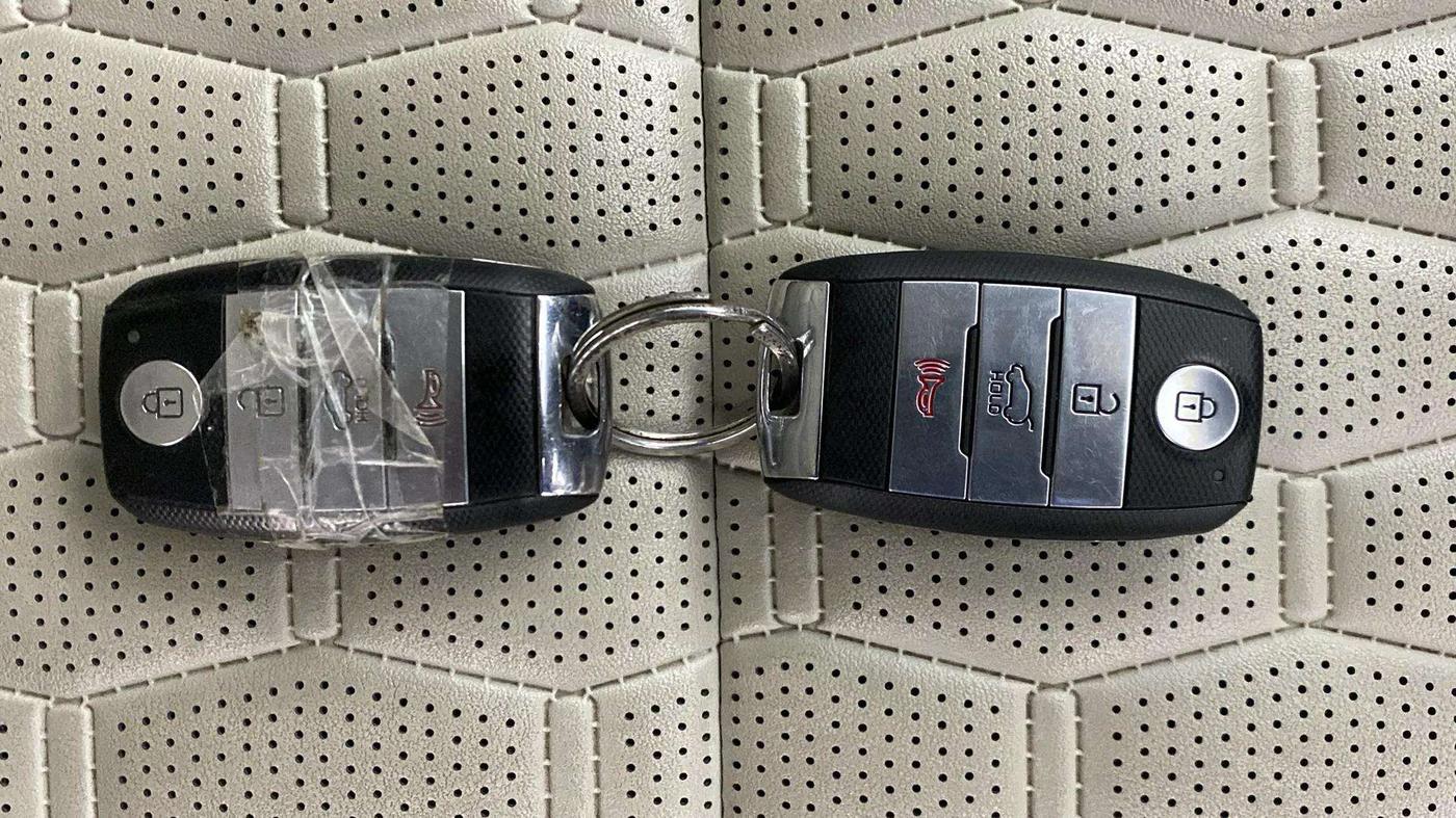 2019 KIA SELTOS HTX 1.5 PETROL, Petrol, Manual, 61,061 km, Key Close Up