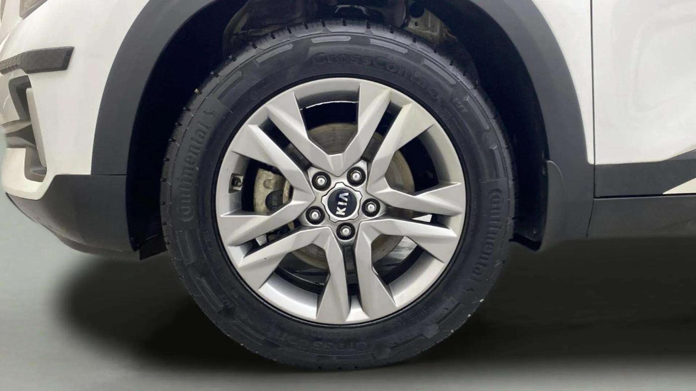 2019 KIA SELTOS HTX 1.5 PETROL, Petrol, Manual, 61,061 km, Left Front Wheel