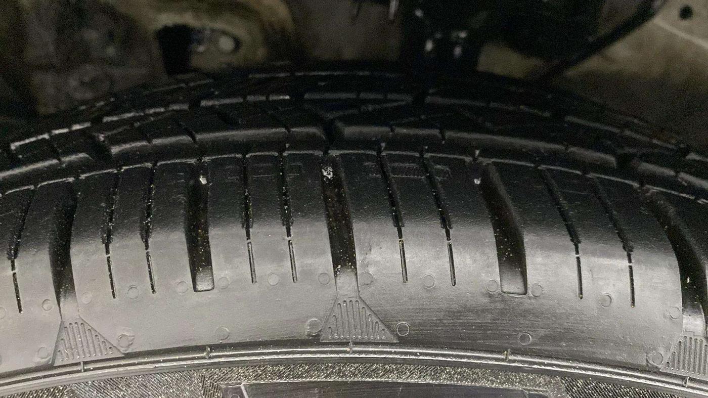 2019 KIA SELTOS HTX 1.5 PETROL, Petrol, Manual, 61,061 km, Left Front Tyre Tread