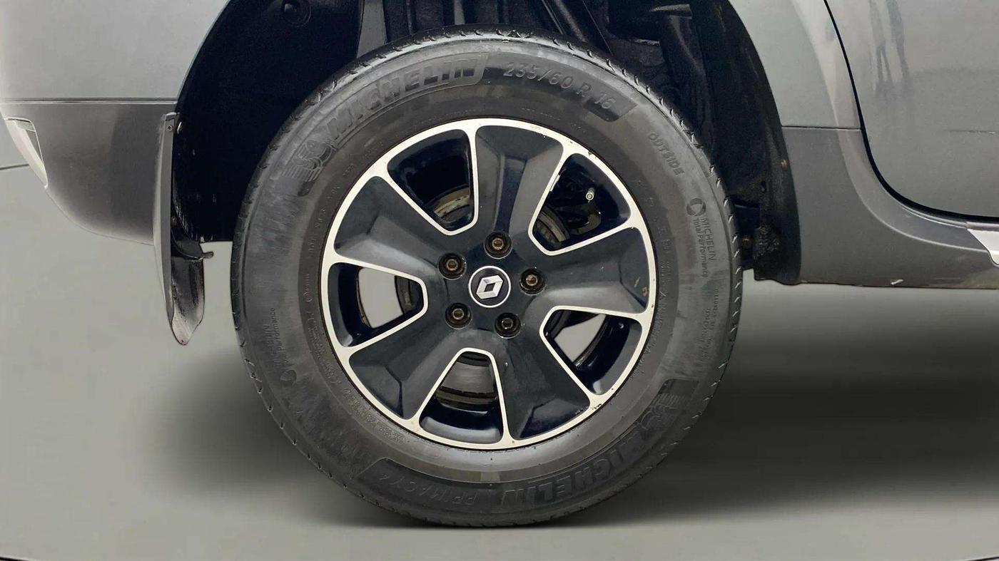 2016 Renault Duster 110 PS RXZ 4X2 AMT DIESEL, Diesel, Automatic, 95,759 km, Right Rear Wheel
